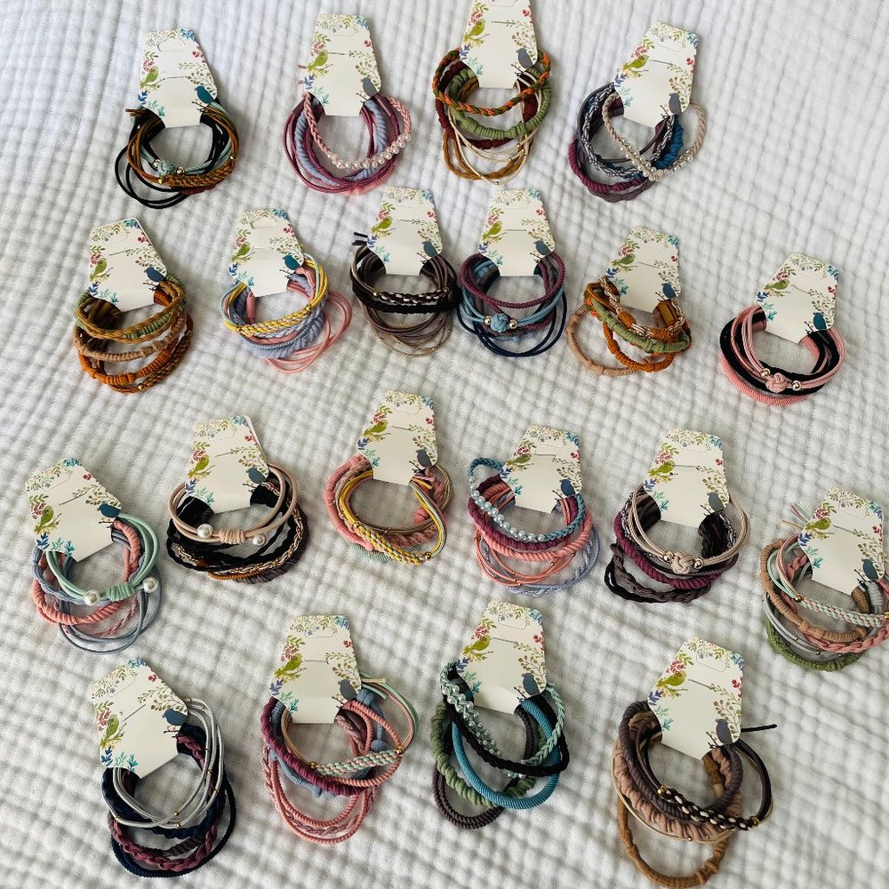 New! 5 pack Assorted Friendship Bracelet Hairties - Picture 4 of 4